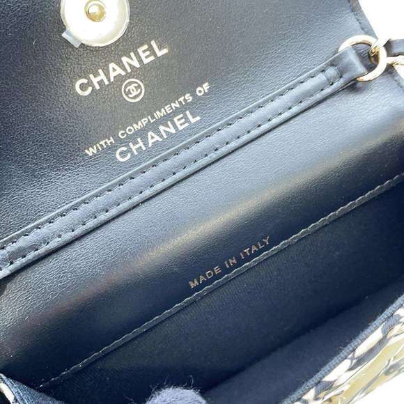 Chanel Checkered Flag Here Mark Canvas Chain Shoulder Bag - Picture 7 of 9